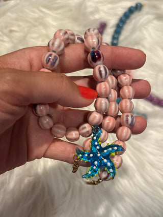 Collar de Cuentas de Cerámica con Estrella de Cristal – Hecho a Mano en España