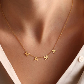 collar grabado con nombre personalizado