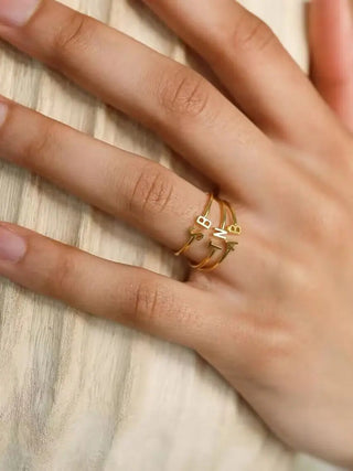 Anillo Personalizado con Dos Iniciales Acero Inoxidable Bañado