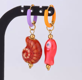 Pendientes de Cerámica Pez y Caracola | Acero Inoxidable