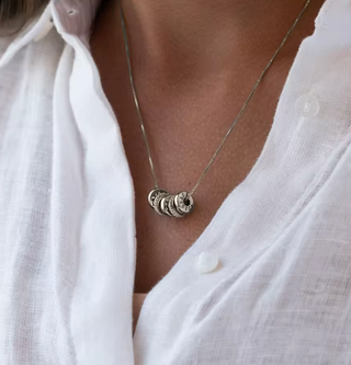 Collar personalizado con nombres y charms con circonitas ✨ | Hasta 9 nombres