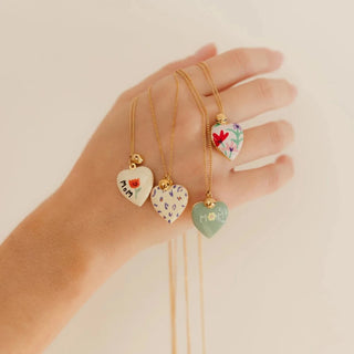 Collar corazón esmaltado para meter foto dentro (medallón que se abre)