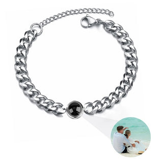 pulsera con foto dentro hombre
